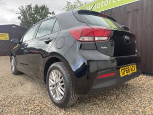 2019 Kia Rio 1.3 2 in Black — image 4