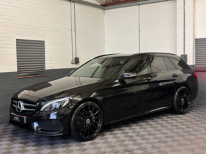 2015 Mercedes-Benz C Class 2.1 C250d Amg Line (premium Plus) Estate 5dr Diesel 7g-Tronic+ Euro 6 (s/s) (204 Ps) in Black — image 3