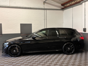 2015 Mercedes-Benz C Class 2.1 C250d Amg Line (premium Plus) Estate 5dr Diesel 7g-Tronic+ Euro 6 (s/s) (204 Ps) in Black — image 5