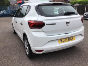 2021 Dacia Sandero 1.0 Tce Essential Euro 6 (s/s) 5dr in White — image 4