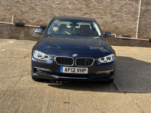 2012 BMW 3 Series 2.0 320d Luxury Saloon in Blue — image 5