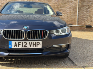 2012 BMW 3 Series 2.0 320d Luxury Saloon in Blue — image 6