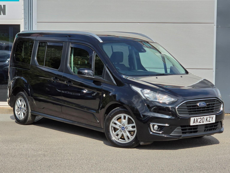 2020 Ford Grand Tourneo Connect 1.5 Ecoblue Titanium Auto Euro 6 (s/s) 5dr in Black — image 1