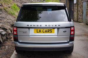 2017 Land Rover Range Rover 4.4 Sd V8 Vogue Se in Silver — image 5