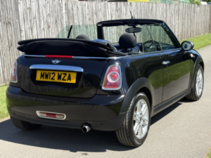 2012 MINI Convertible 1.6 One Convertible in Black — image 6