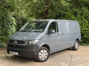 2021 Volkswagen Transporter 2.0 Tdi T30 Lwb Startline Business in Grey — image 2