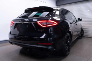 2019 Maserati Levante 3.0 V6 Gransport Nerissimo Zf 4WD Euro 6 (s/s) 5dr in Black — image 4