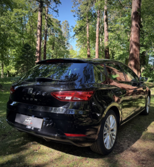 2018 SEAT Leon 1.2 Tsi Se Dynamic Technology in Black — image 2