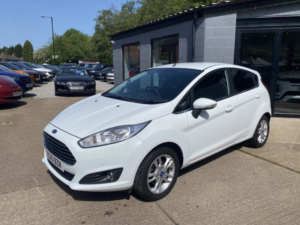 2015 Ford Fiesta 1.6 Zetec in White — image 3