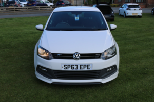 2013 Volkswagen Polo 1.2 Tsi R-Line in White — image 2