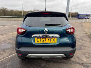 2017 Renault Captur 0.9 Tce Energy Signature X Nav Euro 6 (s/s) 5dr in Blue — image 4