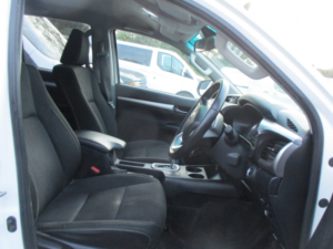 2021 Toyota Hilux 2.8 D-4d Invincible in White — image 4