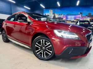 2017 Volvo V40 Cross Country