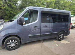 2014 Renault Master 2.3 Dci 28 in Blue — image 5