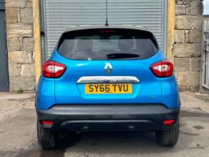 2016 Renault Captur 0.9 Tce Energy Dynamique S Nav SUV 5dr Petrol Manual Euro 6 (s/s) (90 Ps) in Blue — image 6