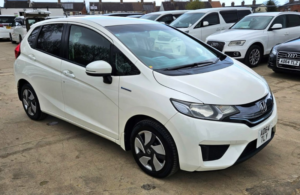 2015 Honda Fit 1.5l Hybrid- Ulez/caz Pass- Free 18months Gold Warranty & 12months Aa Breakdown Cover in White — image 3