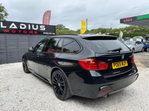 2015 BMW 3 Series 2.0 320d M Sport Touring Xdrive Euro 5 (s/s) 5dr in Black — image 4