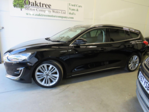 2019 Ford Focus 2.0 Ecoblue Vignale Auto Euro 6 (s/s) 5dr in Black — image 3