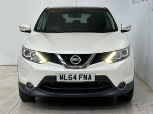2014 Nissan Qashqai 1.2 Dig-T Acenta Premium 2WD Euro 5 (s/s) 5dr — image 2