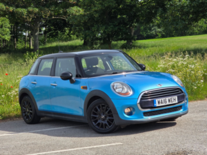 2016 MINI Hatch