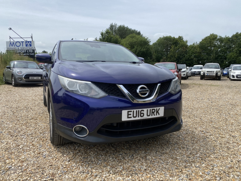2016 Nissan Qashqai 1.5 Dci Acenta in Blue — image 1