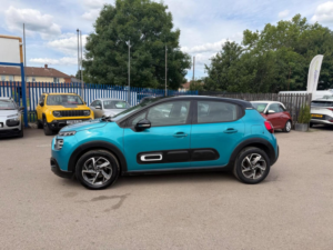 2020 Citroen C3 1.2 Puretech Flair Eat6 Euro 6 (s/s) 5dr in Blue — image 3