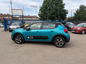 2020 Citroen C3 1.2 Puretech Flair Eat6 Euro 6 (s/s) 5dr in Blue — image 4
