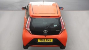 2016 Toyota Aygo 1.0 Vvt-I X-Play in Orange — image 4