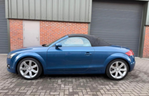 2008 Audi Tt 2.0 Tfsi in Blue — image 2