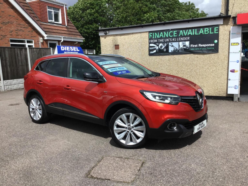 2016 Renault Kadjar 1.5 Dci Signature Nav Edc Euro 6 (s/s) 5dr in Red — image 1