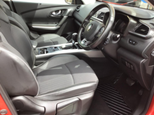 2016 Renault Kadjar 1.5 Dci Signature Nav Edc Euro 6 (s/s) 5dr in Red — image 2