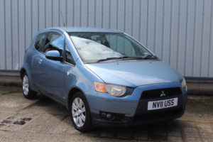 2011 Mitsubishi Colt 1.3 Cz2 in Blue — image 3
