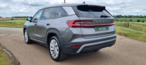 2025 Skoda Kodiaq 1.5 Tsi E-Tec Mhev Se L in Grey — image 4