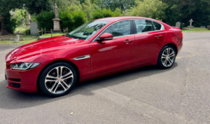 2015 Jaguar Xe 2.0 Gtdi Portfolio Auto Euro 6 (s/s) 4dr in Red — image 3