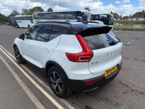 2019 Volvo Xc40 2.0 T4 R-Design Auto AWD Euro 6 (s/s) 5dr in White — image 5