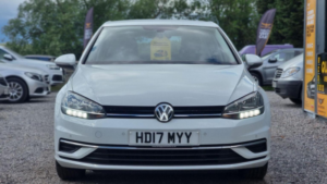 2017 Volkswagen Golf 1.4 Tsi Bluemotion Tech Se Nav DSG Euro 6 (s/s) 5dr in White — image 4