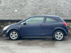 2013 Vauxhall Corsa 1.0 Corsa S Ecoflex 3dr in Blue — image 3