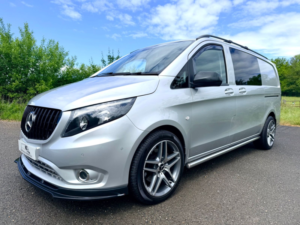 2018 Mercedes-Benz Vito 2.1 116 Cdi Bluetec Sport Crew Van Double Cab 5dr Diesel G-Tronic Automatic Rwd L2 Euro 6 (s/s) (lwb) (163 Ps) in Silver — image 3