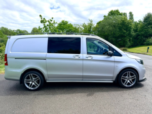 2018 Mercedes-Benz Vito 2.1 116 Cdi Bluetec Sport Crew Van Double Cab 5dr Diesel G-Tronic Automatic Rwd L2 Euro 6 (s/s) (lwb) (163 Ps) in Silver — image 5