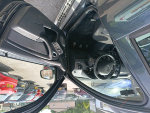 2017 Dacia Duster 1.5 Laureate Dci 110 4x2 in Grey — image 5