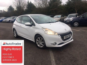 2014 Peugeot 208 1.2 Vti Active Euro 5 3dr in White — image 4