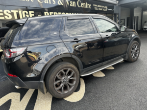 2018 Land Rover Discovery Sport 2.0 Td4 Landmark in Black — image 3