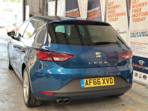 2016 SEAT Leon 1.4 Ecotsi Fr Euro 6 (s/s) 5dr in Blue — image 4