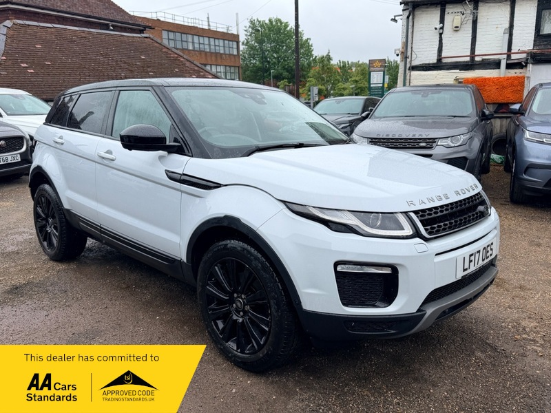 2017 Land Rover Range Rover Evoque Td4 Se Tech in White — image 1