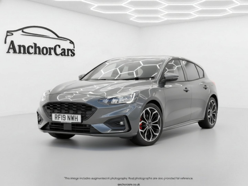 2019 Ford Focus 1.0t Ecoboost St-Line X in Grey — image 1