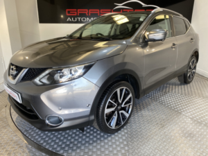 2017 Nissan Qashqai 1.6 Dig-T Tekna in Grey — image 3