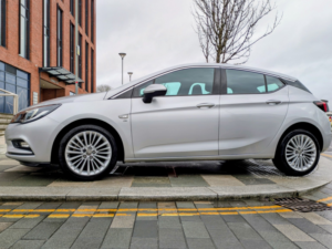 2018 Vauxhall Astra 1.6 Cdti Blueinjection Elite Nav in Silver — image 6