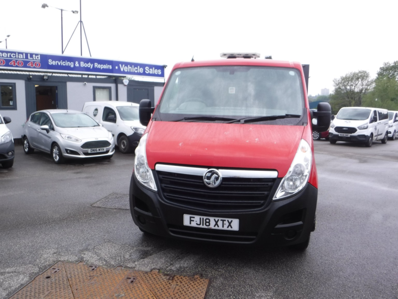 2018 Vauxhall Movano 2.3 Cdti 3500 Biturbo in Red — image 1