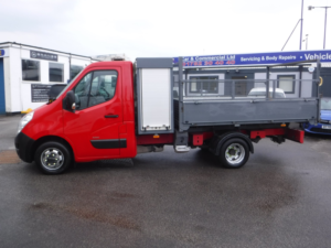 2018 Vauxhall Movano 2.3 Cdti 3500 Biturbo in Red — image 2
