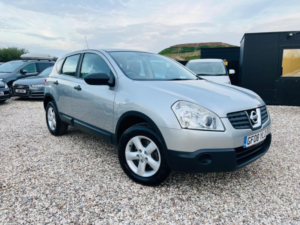 2008 Nissan Qashqai 1.6 Visia 2WD 5dr in Silver — image 6